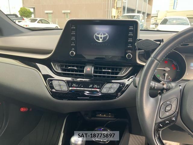 Toyota C-HR 2021-07 6903182-19