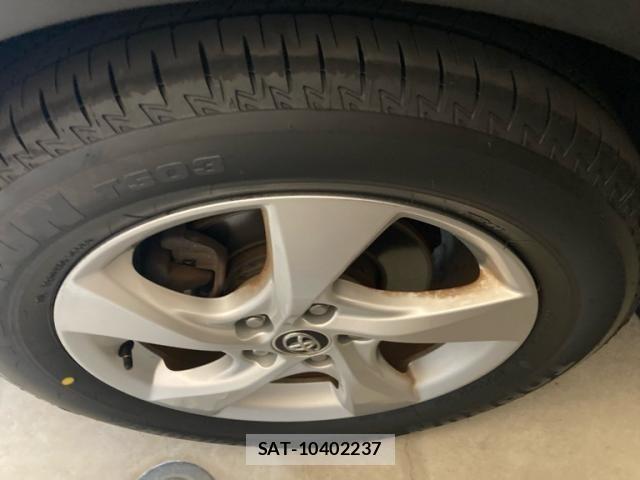 Toyota C-HR 2019-03 6903187-8