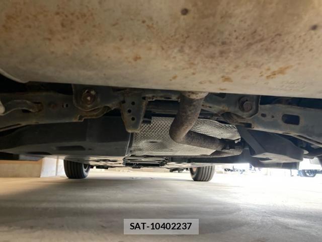 Toyota C-HR 2019-03 6903187-10