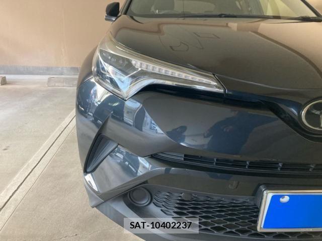 Toyota C-HR 2019-03 6903187-2