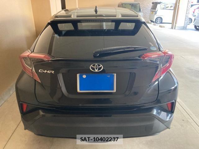 Toyota C-HR 2019-03 6903187-3