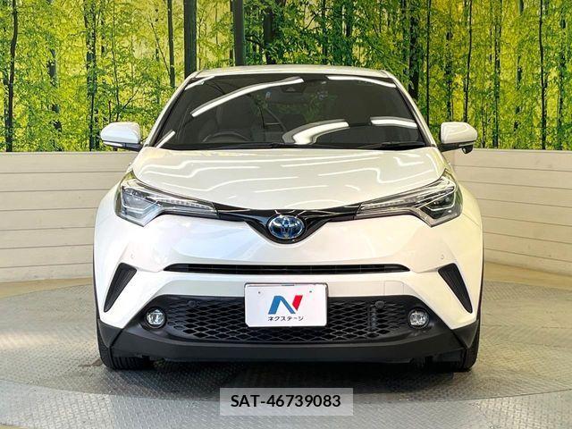 Toyota C-HR 2018-05 6992041-13