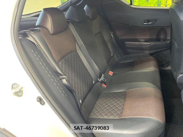 Toyota C-HR 2018-05 6992041-8
