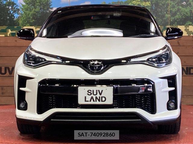 Toyota C-HR 2020-02 6991971-13