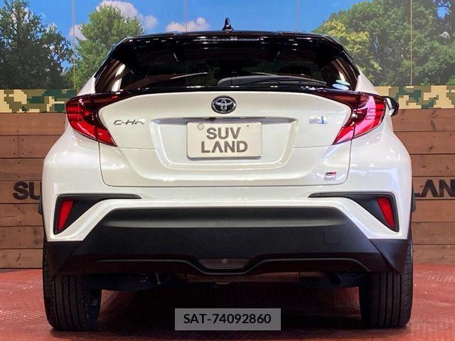Toyota C-HR 2020-02 6991971-14