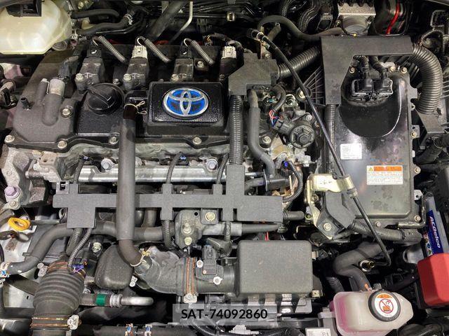 Toyota C-HR 2020-02 6991971-17