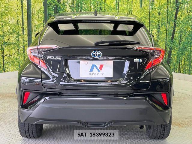 Toyota C-HR 2018-04 6992122-15