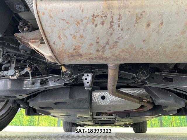 Toyota C-HR 2018-04 6992122-19