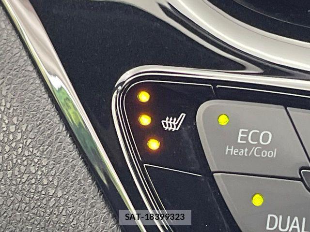 Toyota C-HR 2018-04 6992122-6