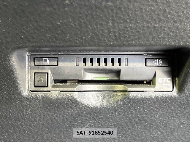 Toyota C-HR 2019-02 6992129-6