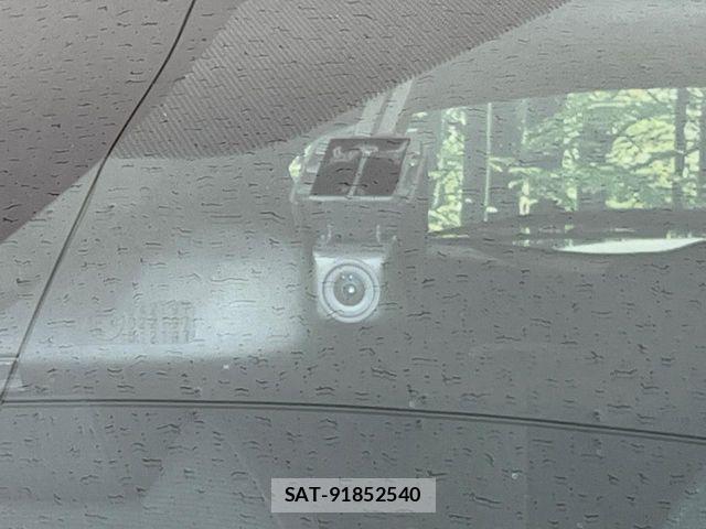 Toyota C-HR 2019-02 6992129-7