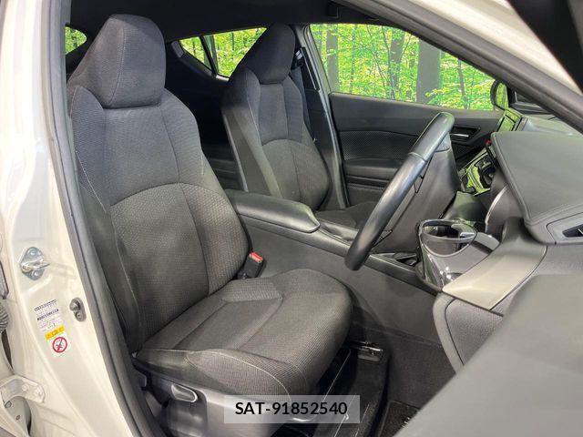 Toyota C-HR 2019-02 6992129-8