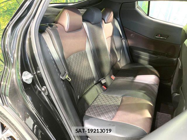 Toyota C-HR 2018-11 6992042-9
