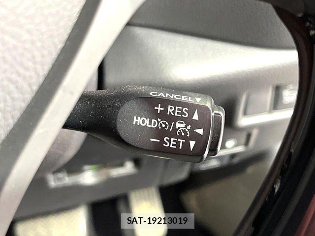 Toyota C-HR 2018-11 6992042-5
