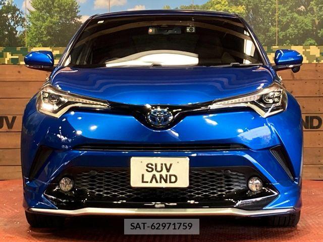 Toyota C-HR 2017-06 6992120-13