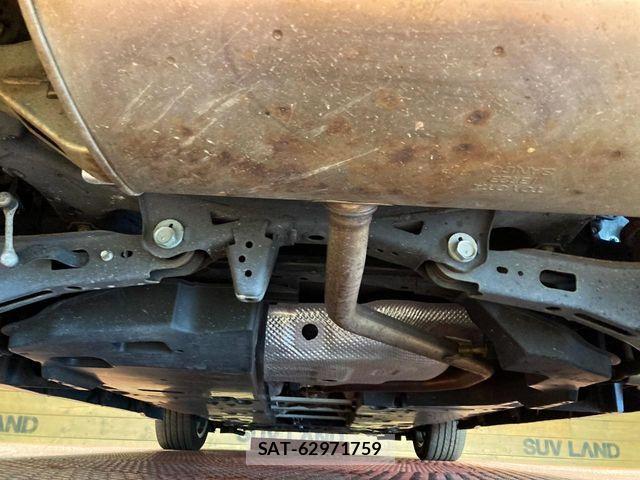 Toyota C-HR 2017-06 6992120-18