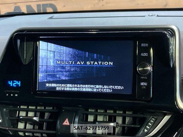 Toyota C-HR 2017-06 6992120-3