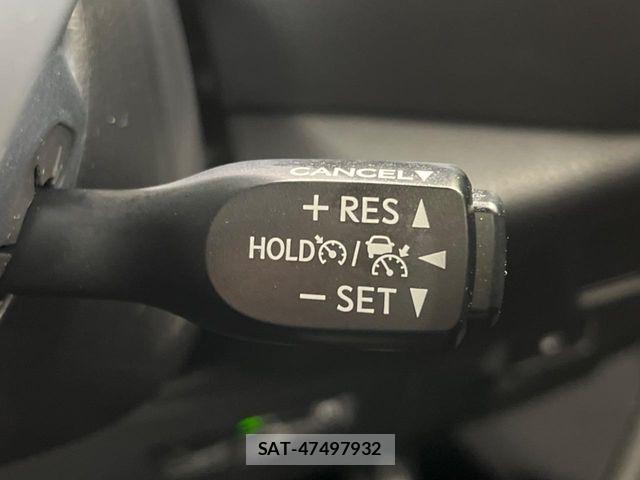 Toyota C-HR 2017-01 6992130-3