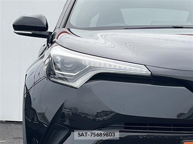 Toyota C-HR 2017-05 6992124-10