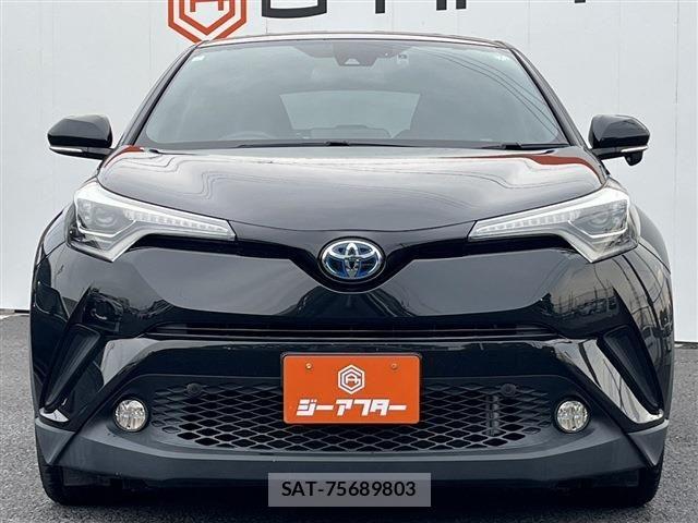Toyota C-HR 2017-05 6992124-2