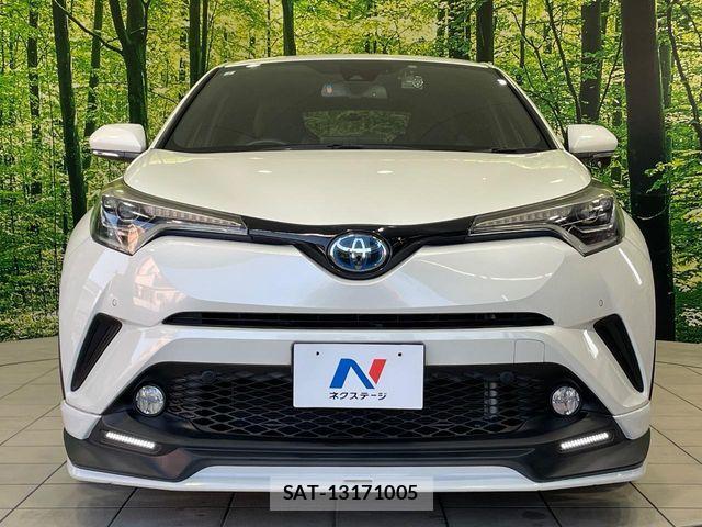 Toyota C-HR 2017-03 6992021-13