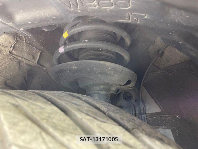 Toyota C-HR 2017-03 6992021-18