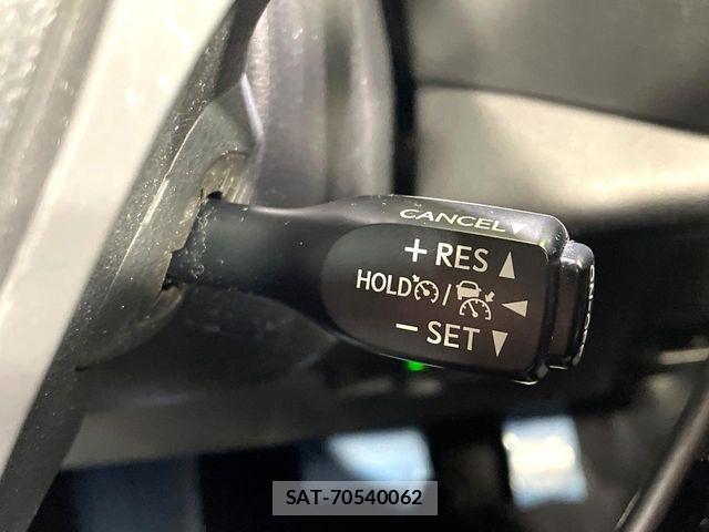 Toyota C-HR 2017-11 7020190-7