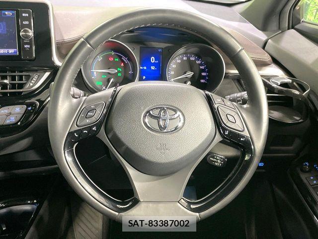 Toyota C-HR 2017-05 7020186-10