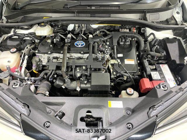 Toyota C-HR 2017-05 7020186-17