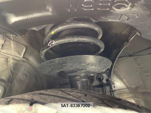 Toyota C-HR 2017-05 7020186-19