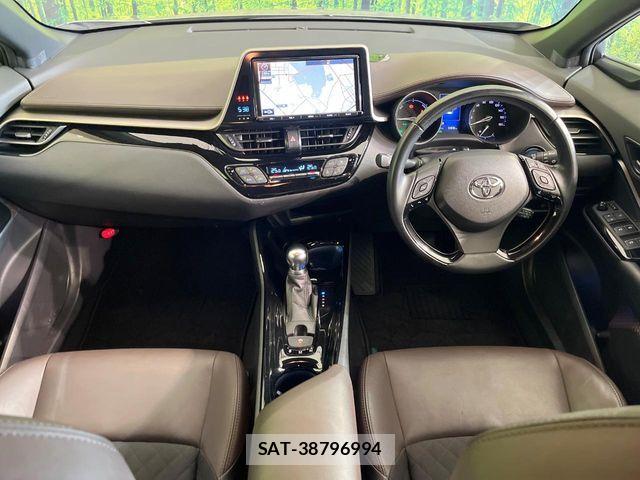 Toyota C-HR 2017-05 7020188-1
