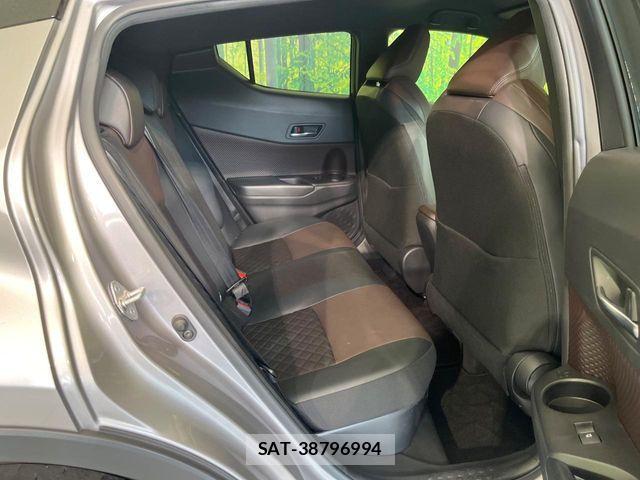 Toyota C-HR 2017-05 7020188-8