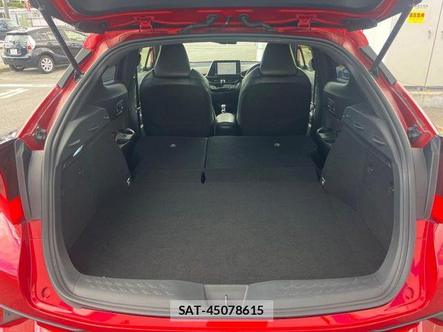 Toyota C-HR 2019-11 7020185-9