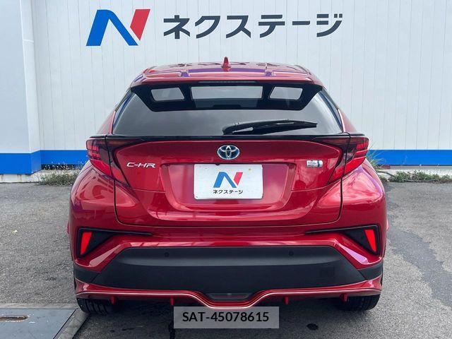Toyota C-HR 2019-11 7020185-14