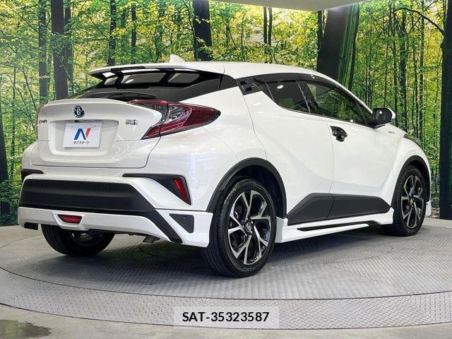 Toyota C-HR 2018-07 7020187-16