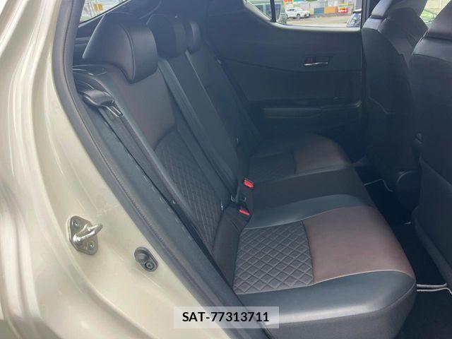 Toyota C-HR 2018-03 7020184-9