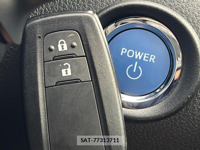 Toyota C-HR 2018-03 7020184-6