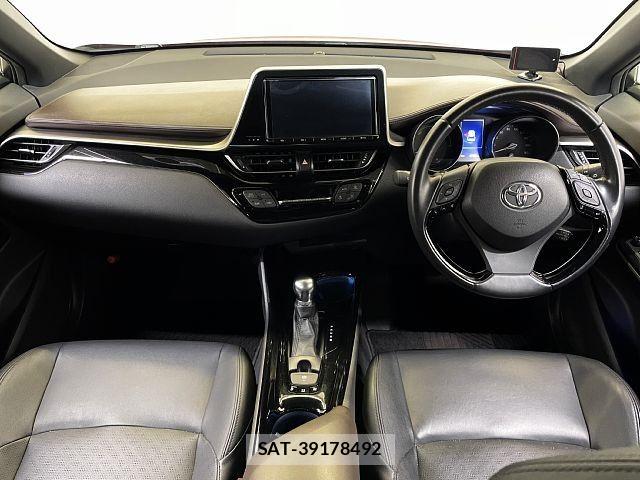 Toyota C-HR 2017-04 7057883-1
