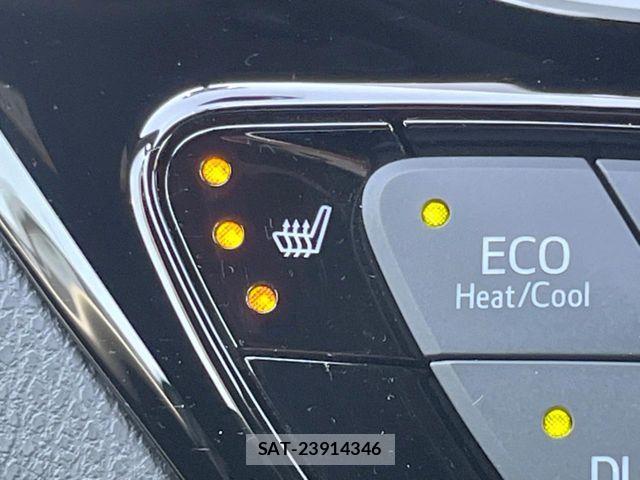 Toyota C-HR 2023-01 7057871-4