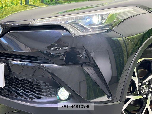 Toyota C-HR 2017-04 7057891-12
