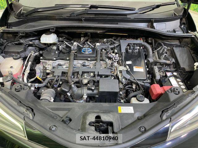Toyota C-HR 2017-04 7057891-17