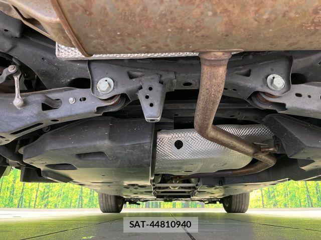 Toyota C-HR 2017-04 7057891-18