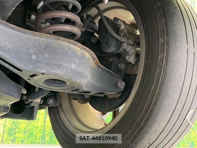 Toyota C-HR 2017-04 7057891-19