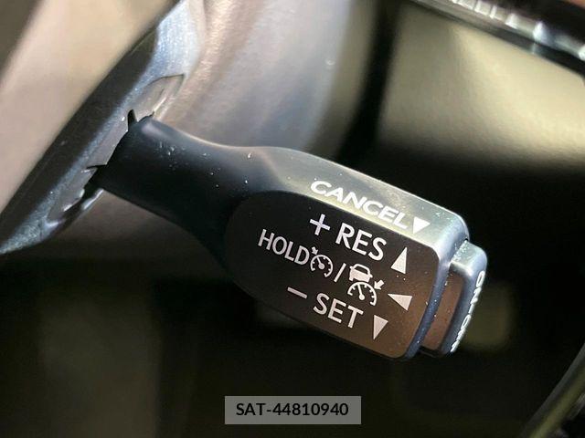 Toyota C-HR 2017-04 7057891-4
