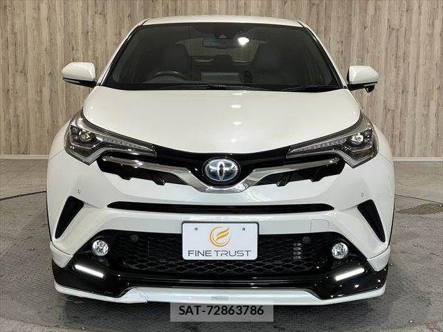 Toyota C-HR 2017-05 7057890-17