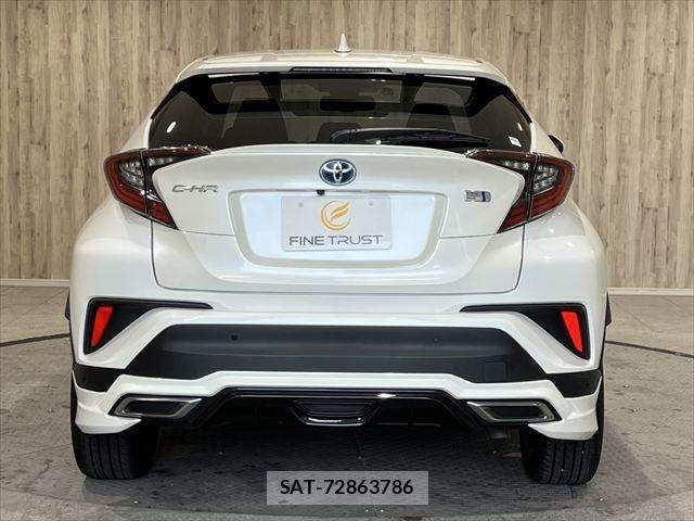 Toyota C-HR 2017-05 7057890-19