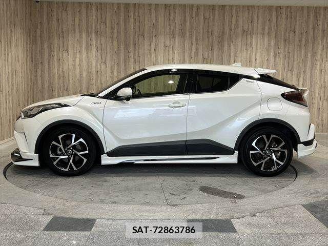Toyota C-HR 2017-05 7057890-23