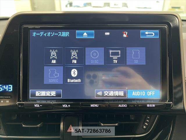 Toyota C-HR 2017-05 7057890-4