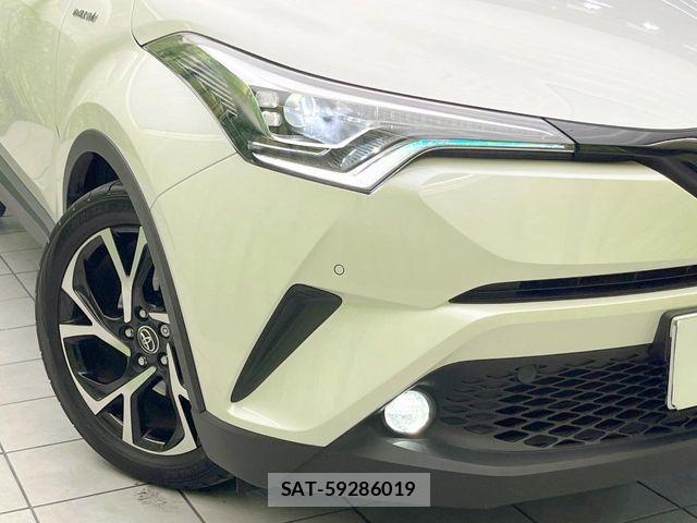 Toyota C-HR 2017-05 7057874-11
