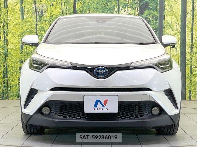 Toyota C-HR 2017-05 7057874-13